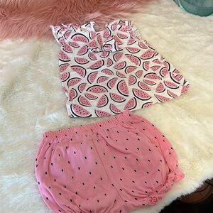 Watermelon short outfit